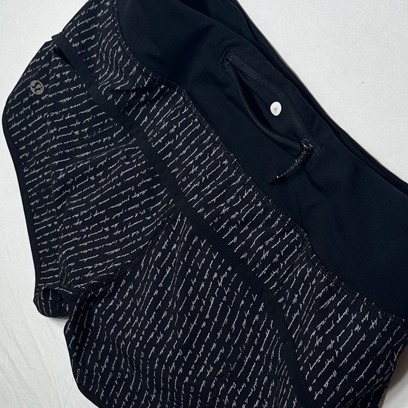 lululemon athletica Black Speed Short Size 4 Running Athletic - Picture 6 of 6